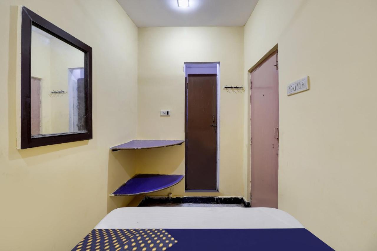 Spot On Hotel Sai Ashirwad Residency Hyderabad Exteriör bild