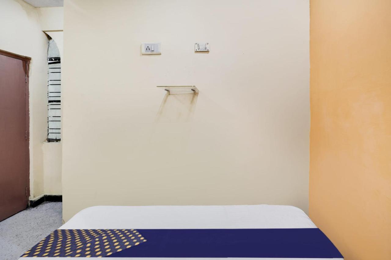 Spot On Hotel Sai Ashirwad Residency Hyderabad Exteriör bild